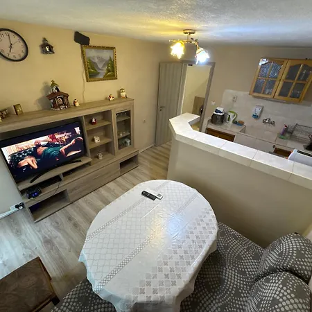 Djoki Apartment